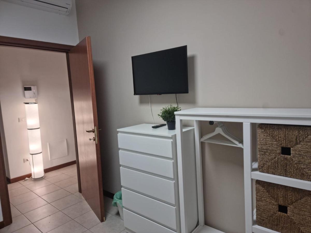 Apartament Laura Four Mesyna Zewnętrze zdjęcie